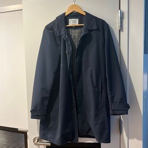 Harry Brown, Trench Coat in Navy Size L